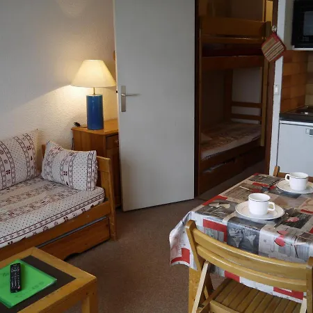 Studio Cosy Au Bord Des Pistes - Hameau Du Mottaret - Fr-1-355-56 Apartment Meribel